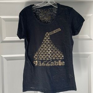 Hershey Kisses Kissable T-Shirt Size Large